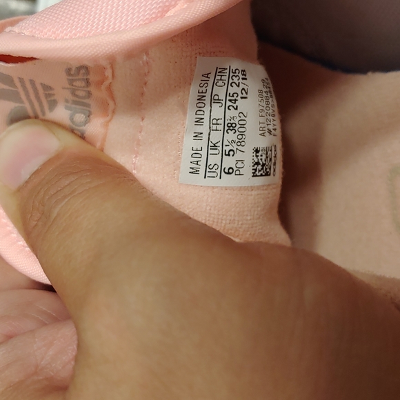 Adidas Continental 80 - Picture 9 of 9